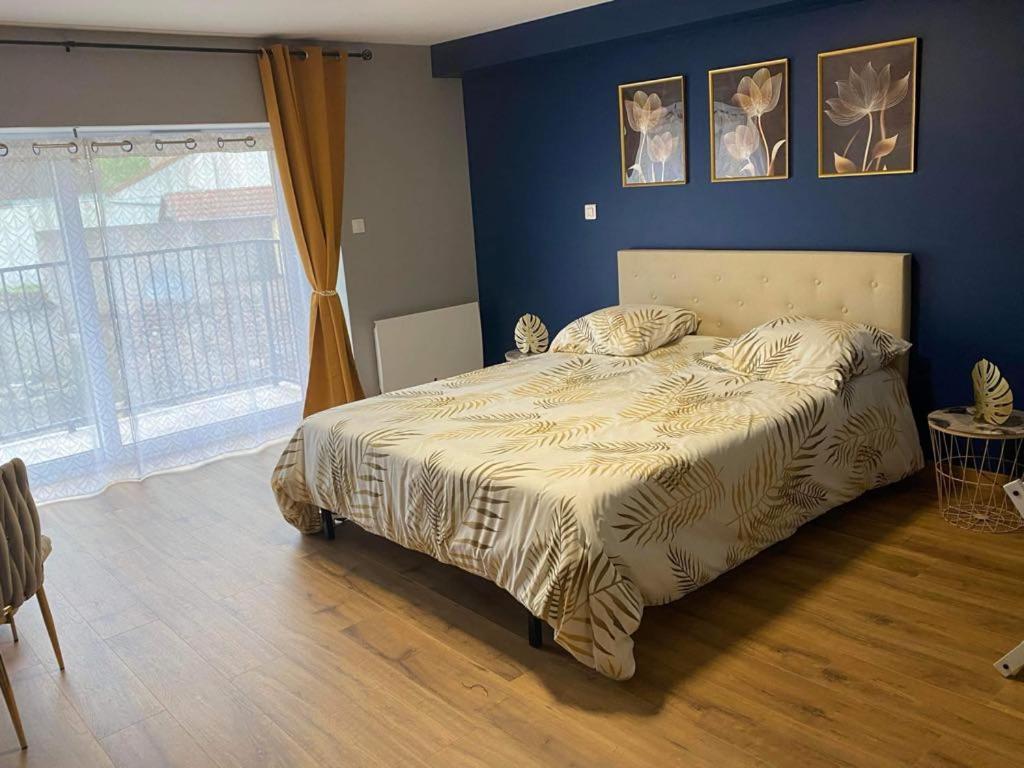 オータン Chez Marie Et Angel Bed & Breakfast エクステリア 写真